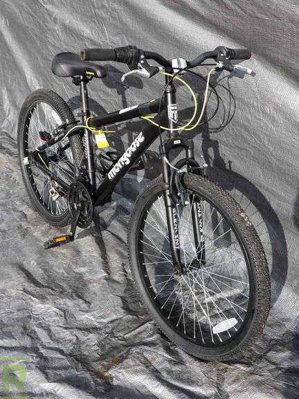 mongoose excursion mountain bike